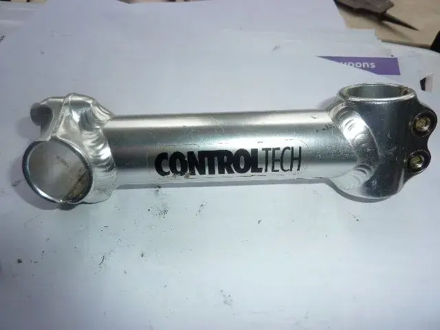 2010_0320control0024.webp