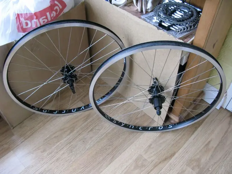 Syncros Wheels Side.webp