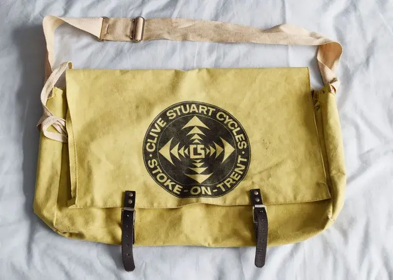 Clive Stuart Bag.A.webp