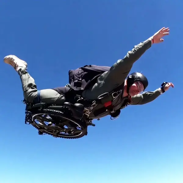 ParatrooperGreenFoldingBikeSkyDive.webp