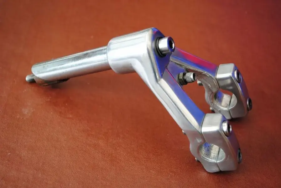 twin clamp stem.webp