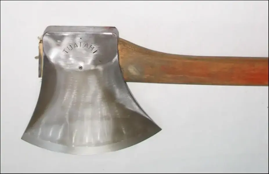 axehead4 (Large).webp
