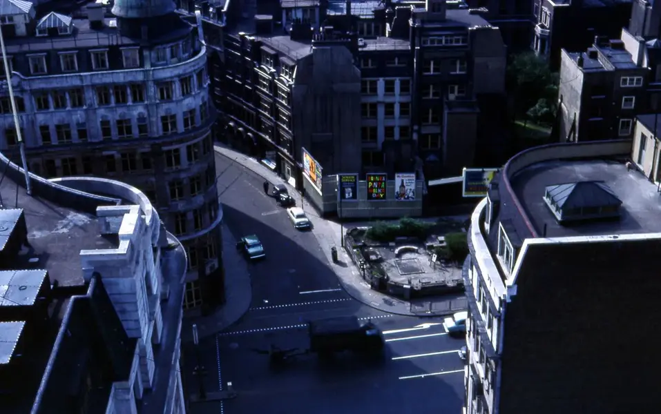 London 50s3.webp