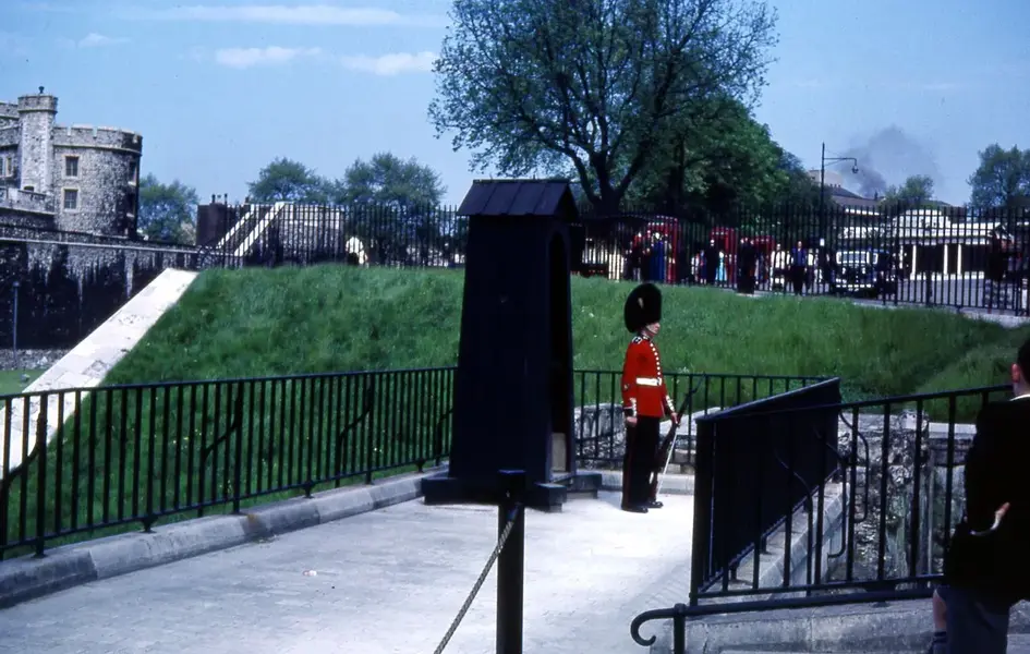 London 50s9.webp
