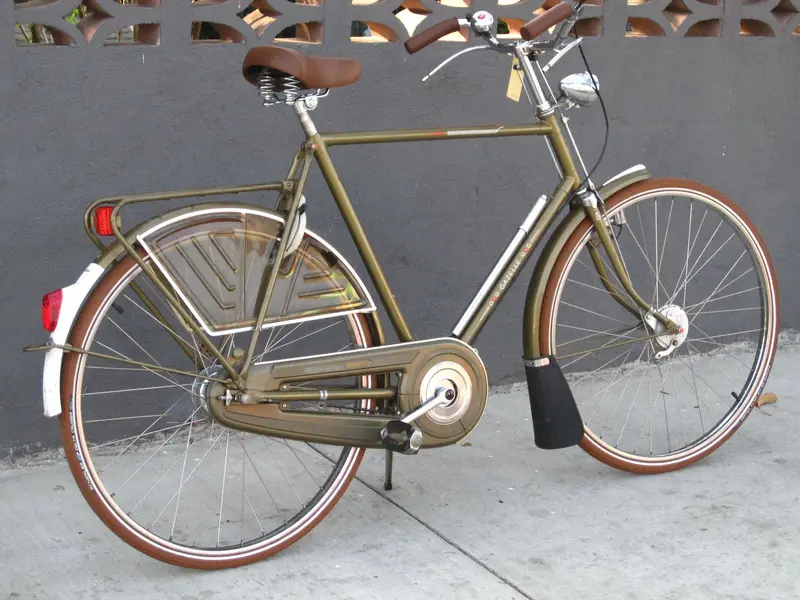 Gazelle town bike2.webp