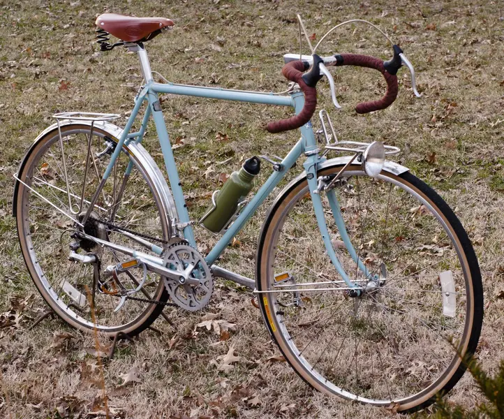 Shogun tourer 1985 12.jpg