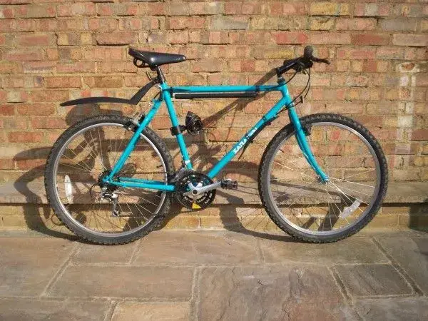 Saracen Trekker MTB.webp