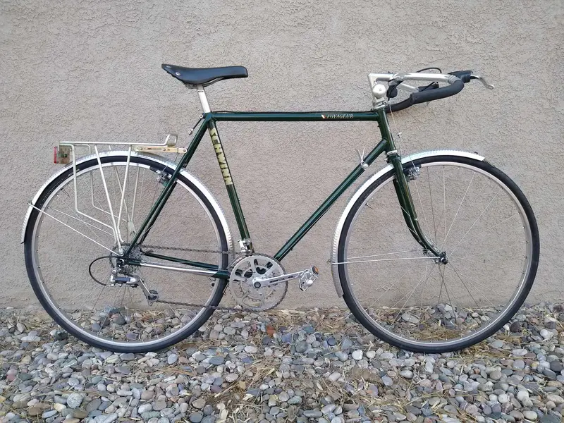SCHWINN VOYAGEUR 19861.jpg