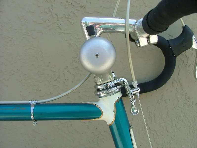 MOTOBECANE LE CHAMPION 2.webp