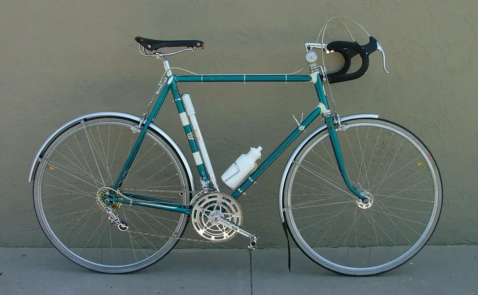 MOTOBECANE LE CHAMPION 4.webp