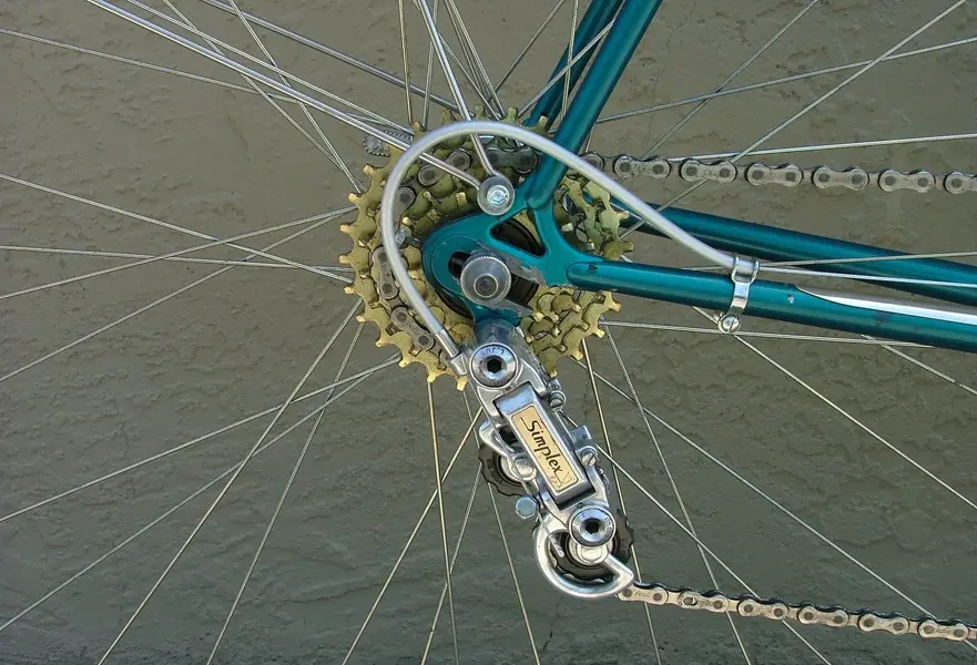 MOTOBECANE LE CHAMPION 17.webp