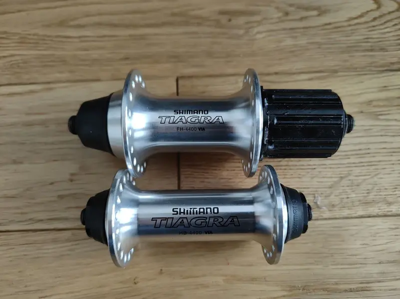 Tiagra hubs best sale