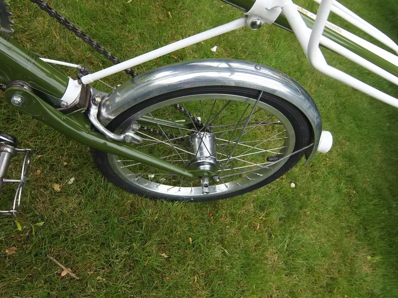 MOULTON SAFARI 23.webp