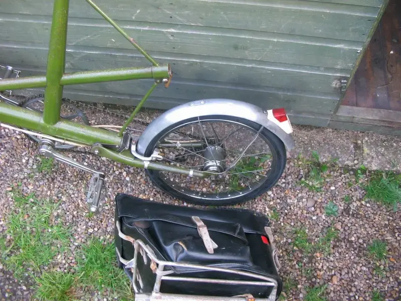MOULTON SAFARIS 11.jpg