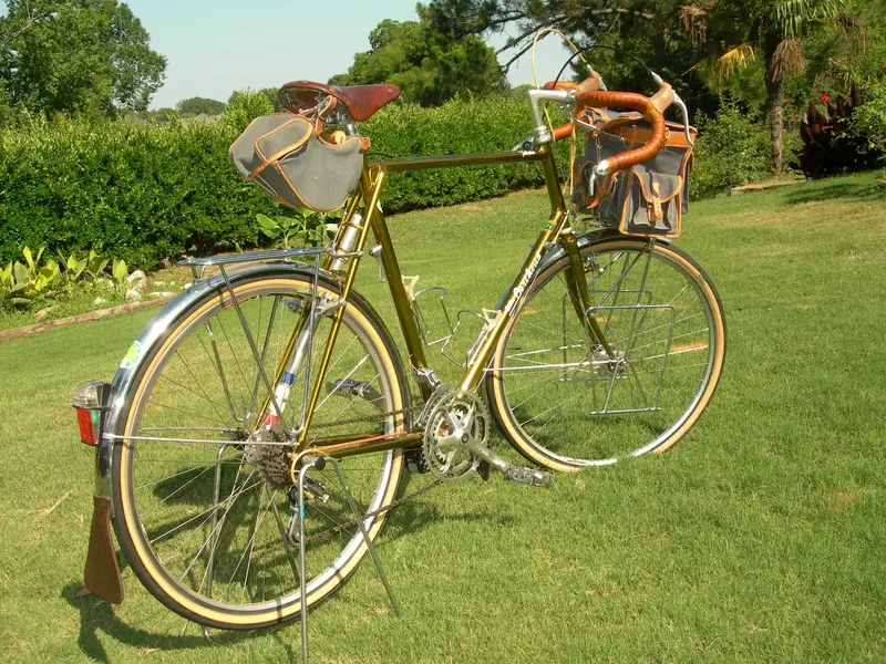 Gilles Berthoud Nomade 650b4.jpg