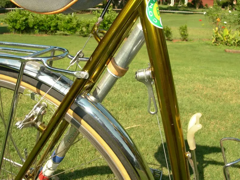 Gilles Berthoud Nomade 650b7.jpg