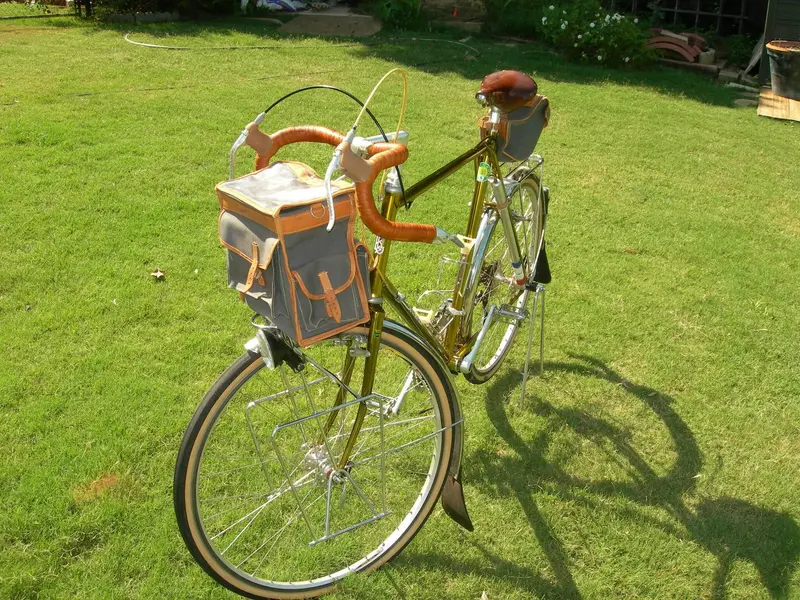 Gilles Berthoud Nomade 650b13.jpg