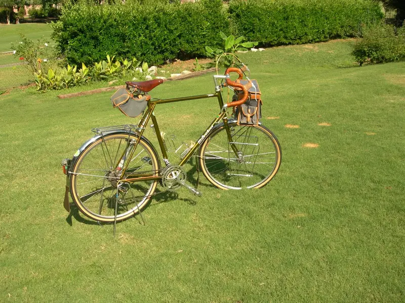 Gilles Berthoud Nomade 650b15.jpg