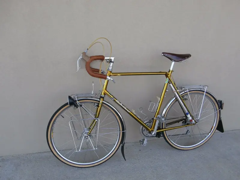 Gilles Berthoud Nomade 650b27.webp