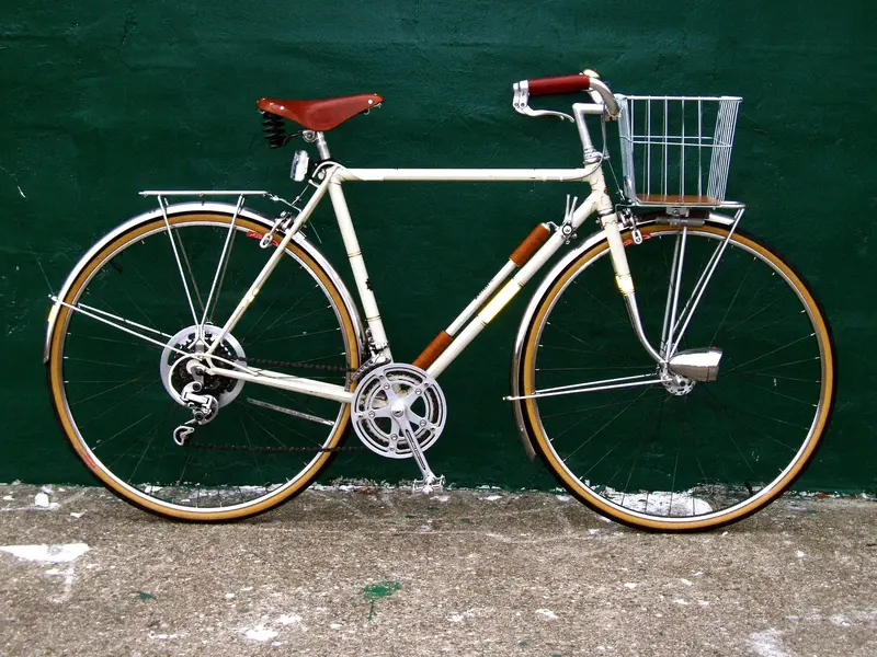 RALEIGH GRAND PRIC 1977 1.jpg