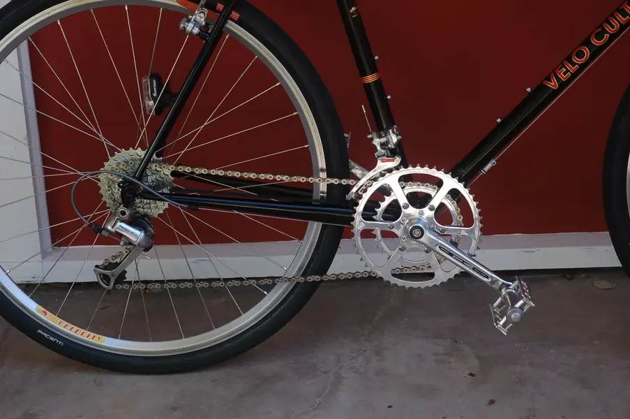 VELO CULT2.jpg