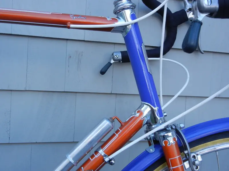 HOLDSWORTH CYCLONE 19549.jpg