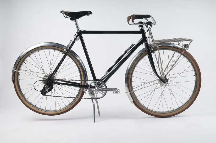 HUFNAGEL PORTEUR 1.jpg
