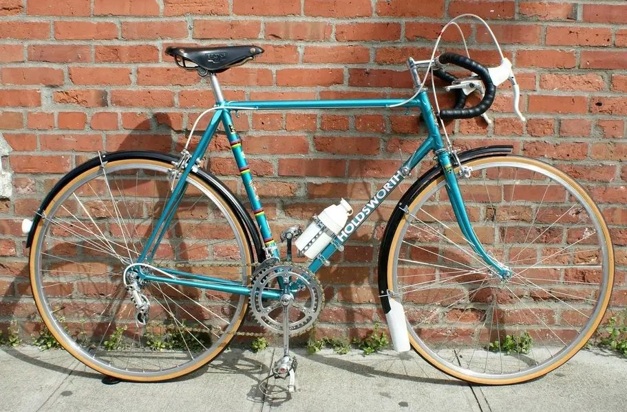 HOLDSWORTH 1970S 1.webp