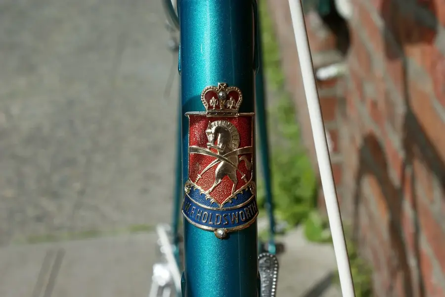 HOLDSWORTH 1970S 6.webp