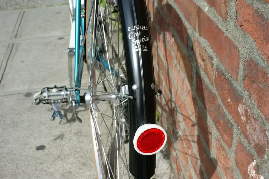 HOLDSWORTH 1970S 23.webp