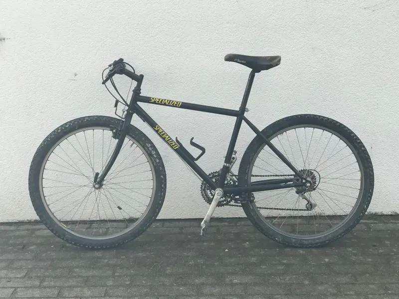 Specialized - 02.jpg