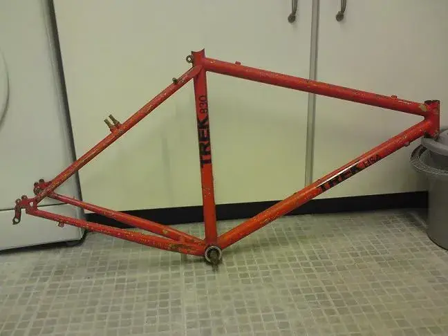 trek 830.webp