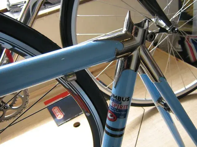 P2 lugs 058.webp