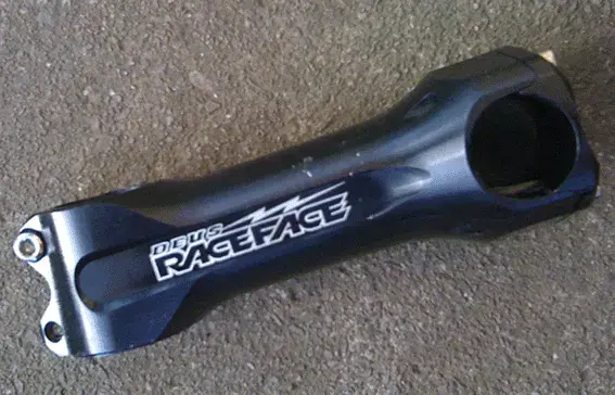 raceface deus stem copy.webp