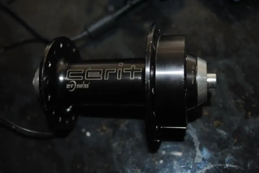 DT Swiss 32h 6 bolt disc hub.webp