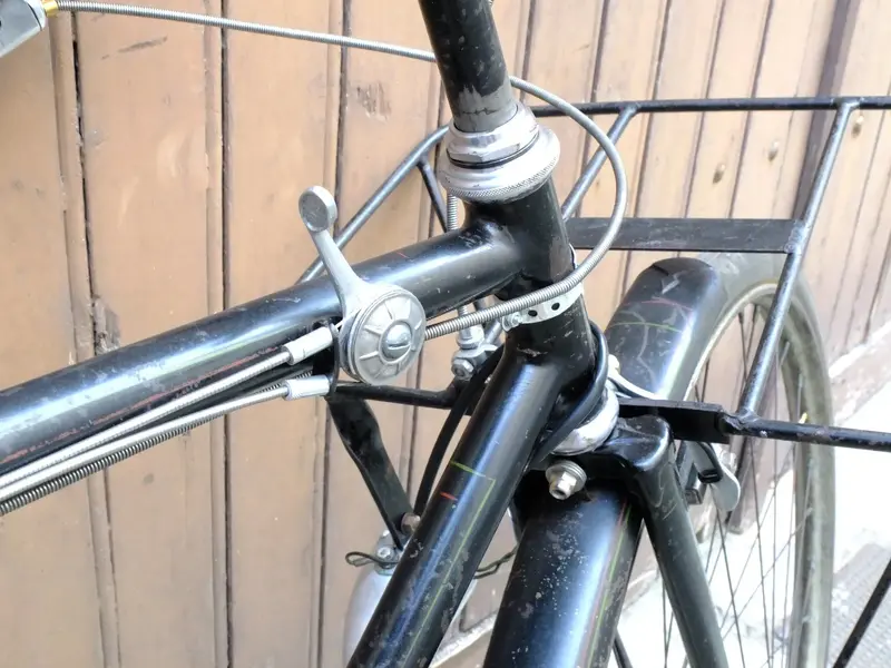 Black porteur15.webp