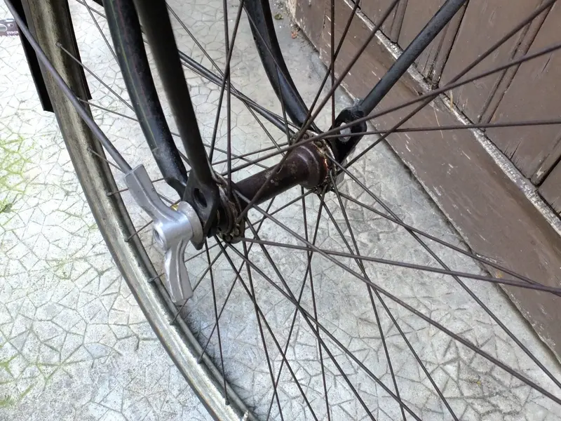 Black porteur18.webp