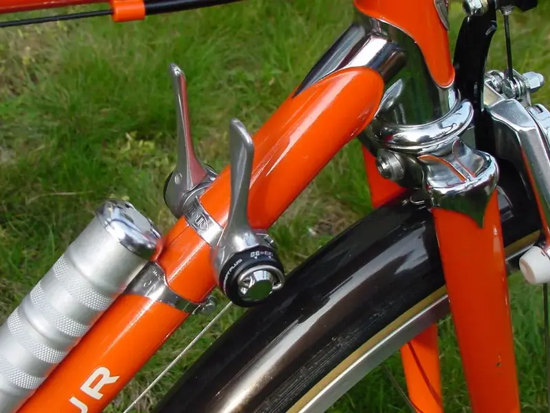 Schwinn World Voyager 650b conversion29.webp
