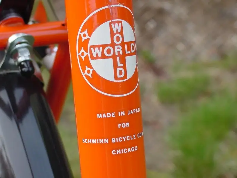 Schwinn World Voyager 650b conversion11.webp