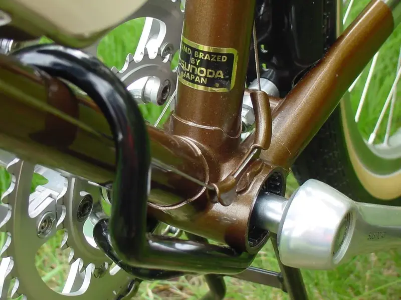 LOTUS TRIPLE 650B 16.webp