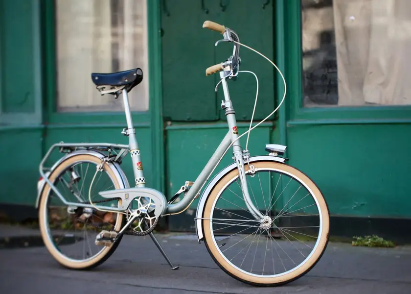 Peugeot R22 1.jpg