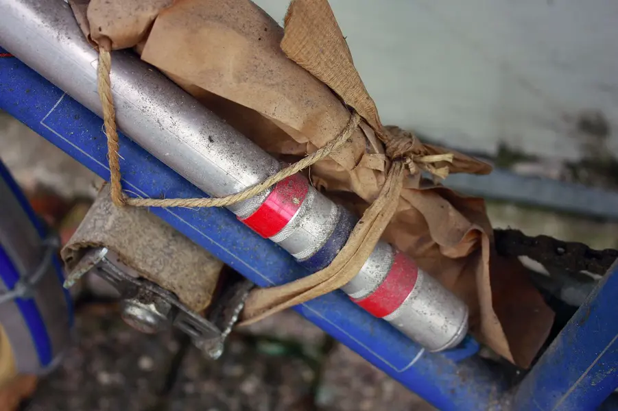 NOS Helium Peugeot sportif 1960 5.webp