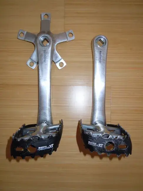 Cranks and pedals2.webp