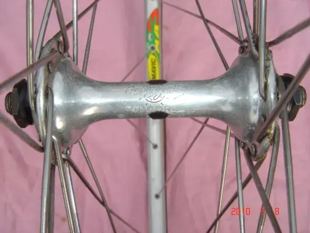 Campag Record Hub 001.webp