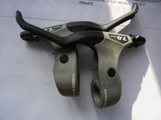 2010_0511sram0007.webp