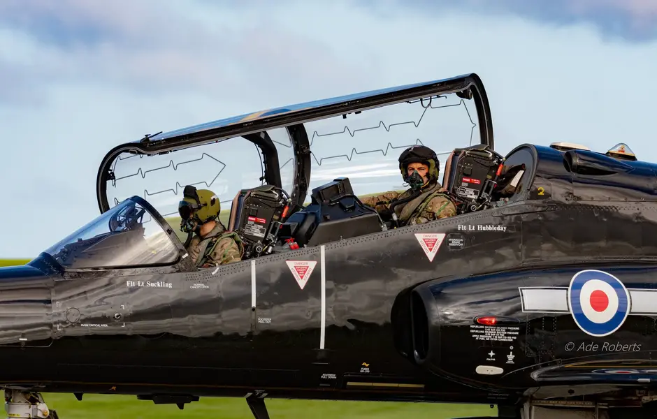 25 Sqn. Hawk T.2 ZK031.webp