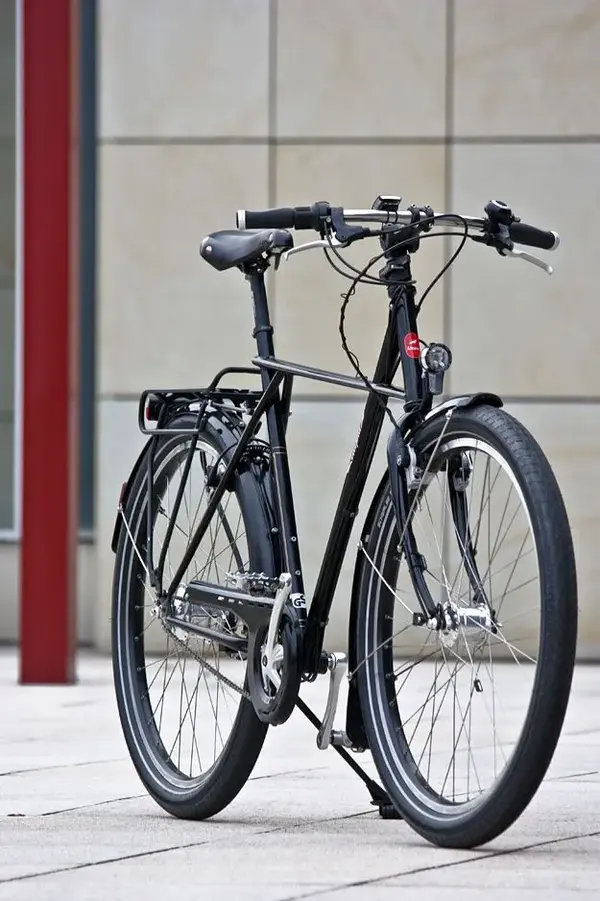 utopia-roadster-8.webp