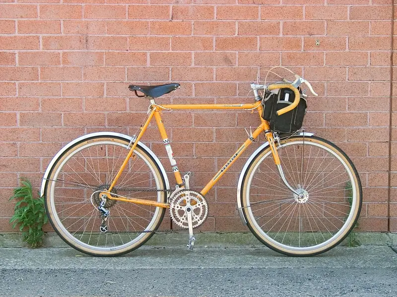 Peugeot PE-8 1970 1.jpg