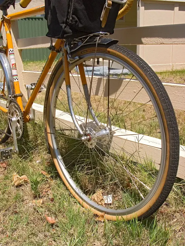 Peugeot PE-8 1970 3.jpg
