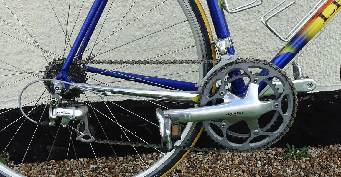 Derailleurs and pedals.jpg